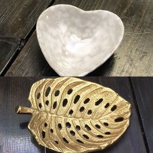 2 trinket dish/jewelry holders NWT
